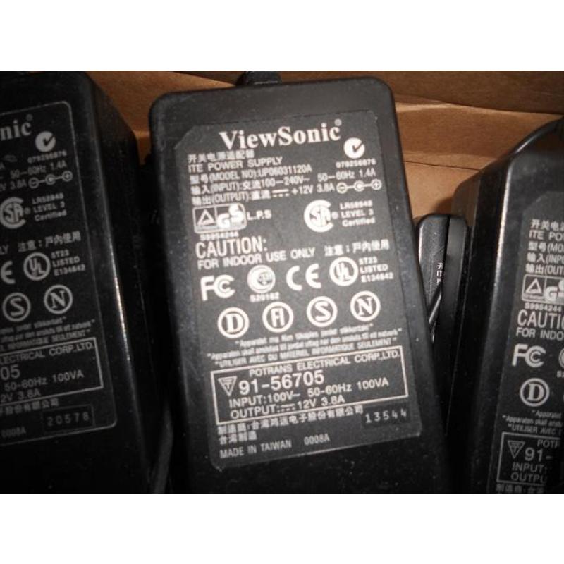 AC ADAPTER Power SUPPLY PN: UP06031120A
