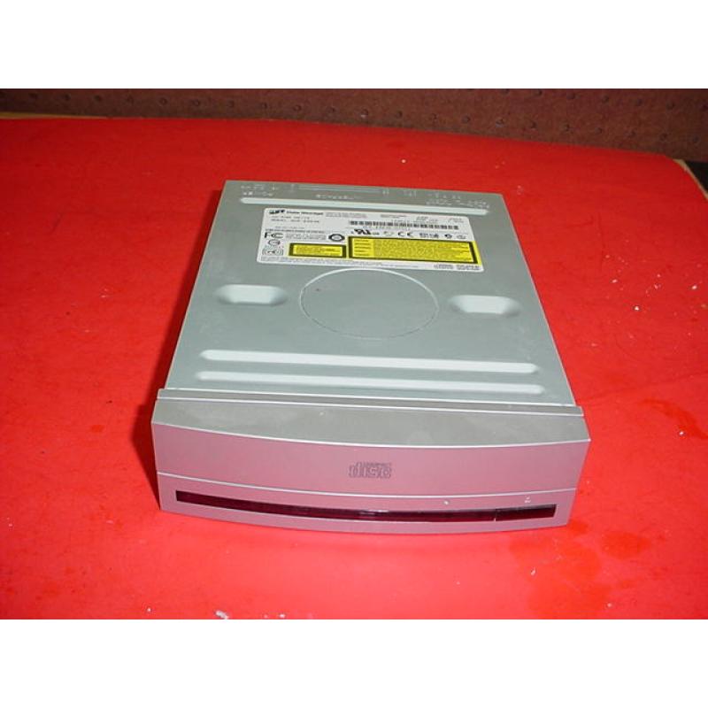 Hitachi CD ROM Drive PN: GCR-8483