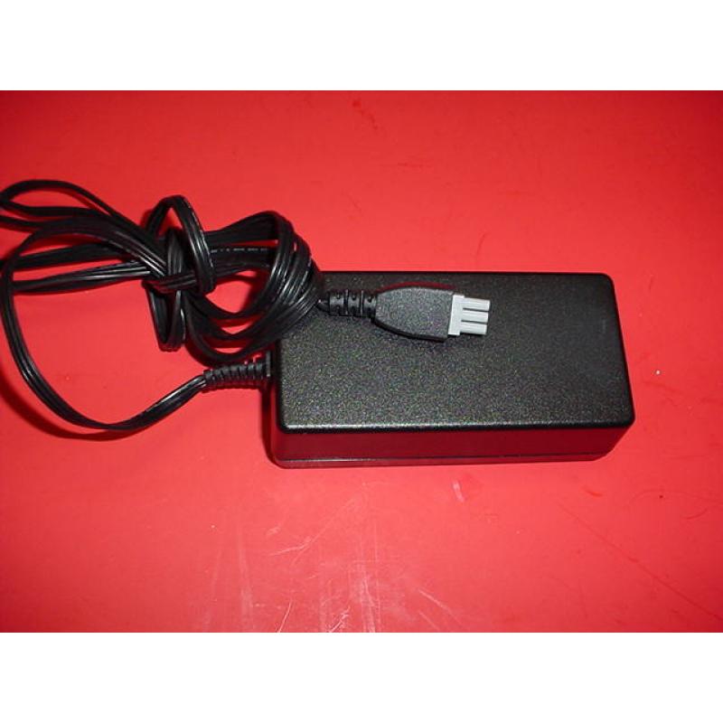 HP Power Adapter PN: 0957-2177