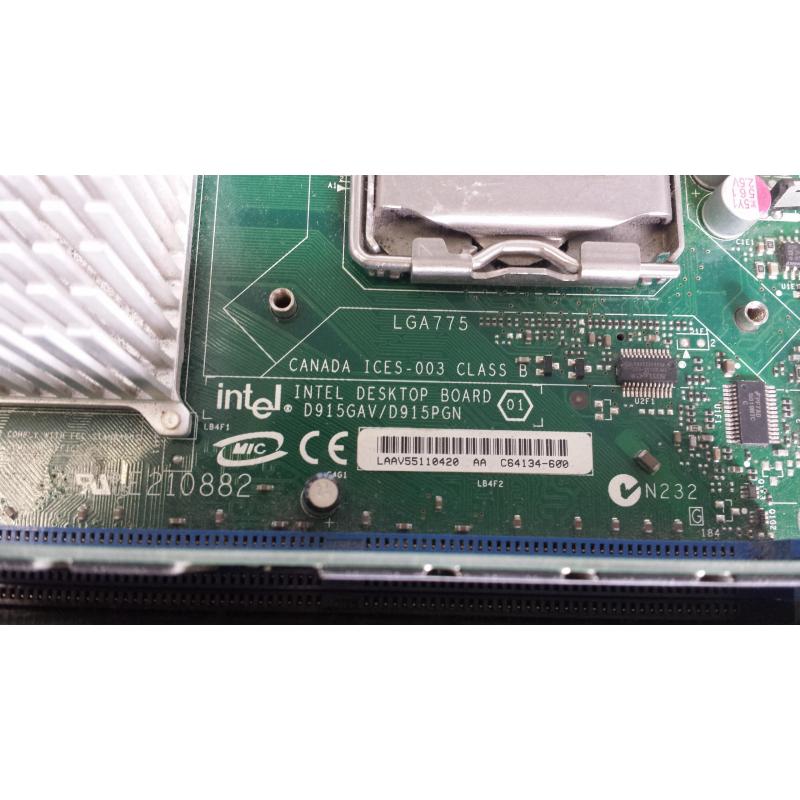 Intel D915GAV/D915PGN Desktop Board