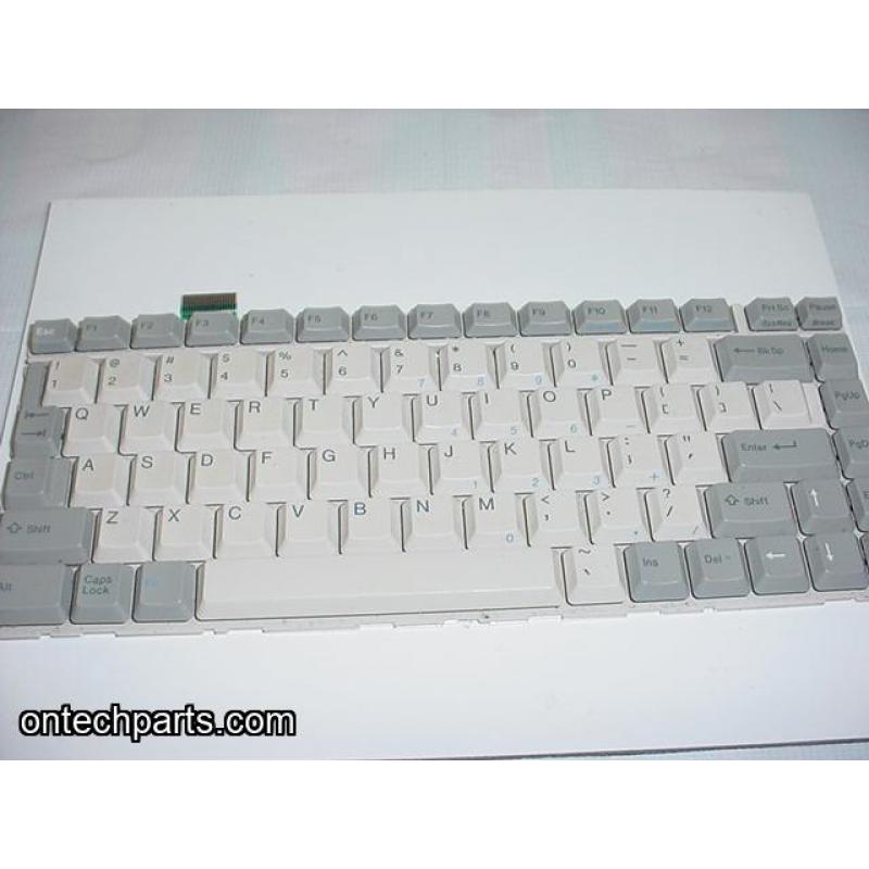 Toshiba Pa1170u T1960cs Keyboard PN: UE0261P08 4DN12478